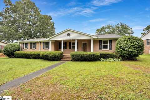 204 Woodfield Avenue, Fountain Inn, SC 29644