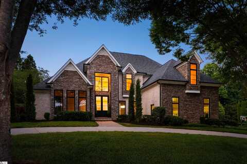 601 Brixton Circle, Simpsonville, SC 29681