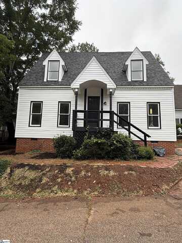 122 Franklin Drive, Central, SC 29630