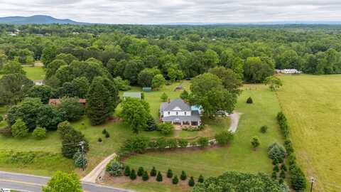 251 W McElhaney Road, Taylors, SC 29687