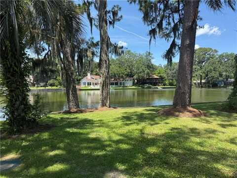 411 Whitefield Ave, Saint Simons Island, GA 31522