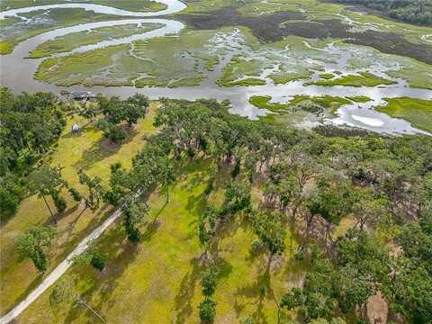 22 Carriage Drive, Saint Simons Island, GA 31522