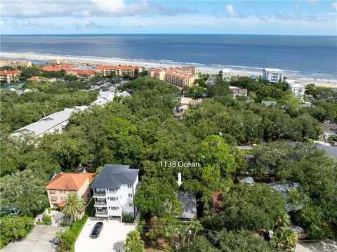 1138 Ocean Blvd, Saint Simons Island, GA 31522