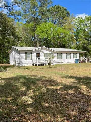 36 Fred Ave, Waynesville, GA 31566
