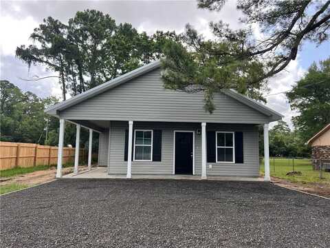 909 E Third Street, Darien, GA 31305