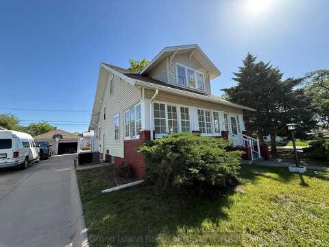 1615 W 7St, Hastings, NE 68901