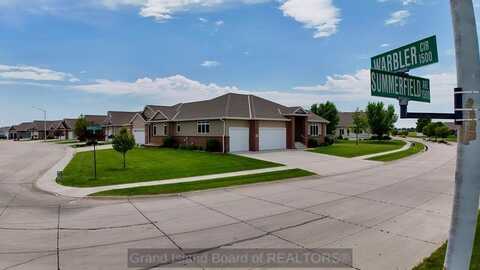 1413 Summerfield Ave, Grand Island, NE 68803