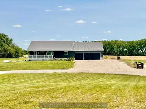 435 Cottonwood St, St. Libory, NE 68872