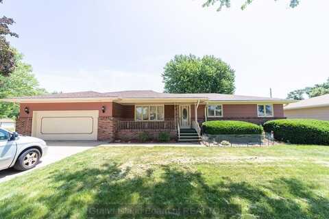 1323 N Lafayette, Grand Island, NE 68803