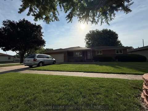 1323 N Lafayette, Grand Island, NE 68803
