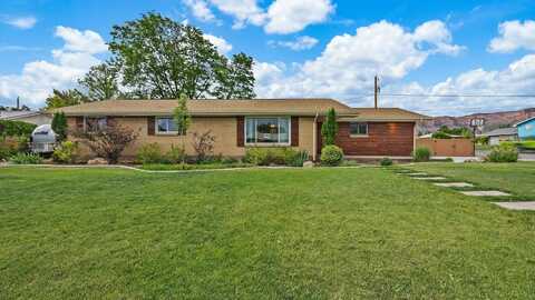 2103 Yellowstone Road, Grand Junction, CO 81507