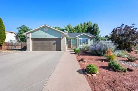 3275 1/2 S Mountain Oak Court, Clifton, CO 81520