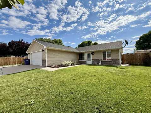 630 Round Table Road, Grand Junction, CO 81504