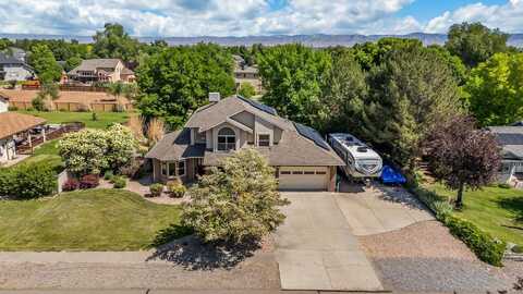 2042 N Surrey Court, Grand Junction, CO 81507