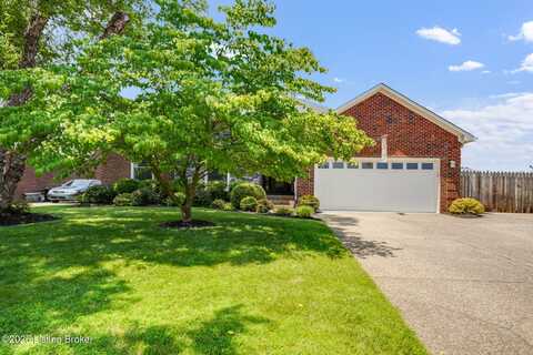 4806 Red Dawn Dr, Louisville, KY 40216