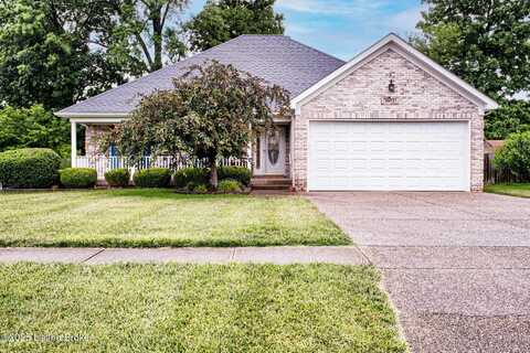 821 Shady Brook Ln, Louisville, KY 40229