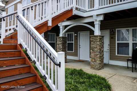 9003 Falcon Crest Ct, Louisville, KY 40219