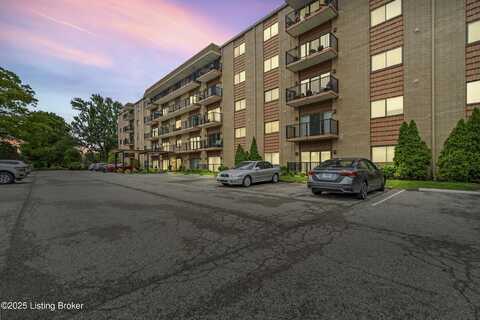 4180 Lyndon Way, Louisville, KY 40207