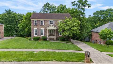 8212 Thornwood Rd, Louisville, KY 40220