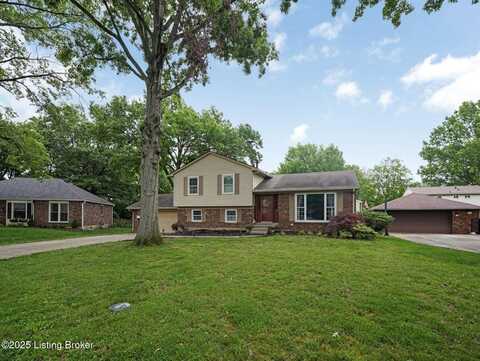 8703 Bards Ct, Louisville, KY 40299