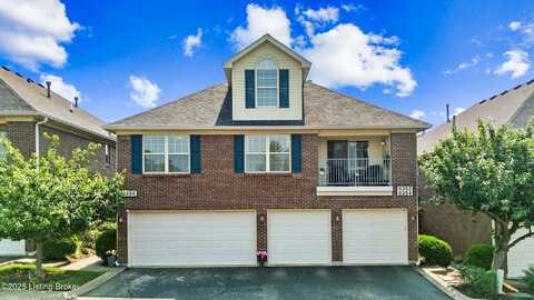 8354 Grand Trevi Dr, Louisville, KY 40228