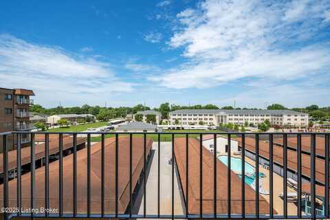 3030 Breckenridge Ln, Louisville, KY 40220