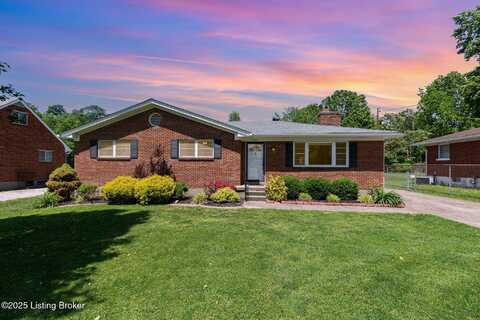 7121 Briscoe Ln, Louisville, KY 40228