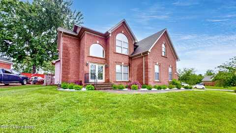 6306 Saskatchewan Dr, Louisville, KY 40228