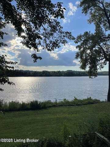 2908 Belknap Beach Rd, Prospect, KY 40059