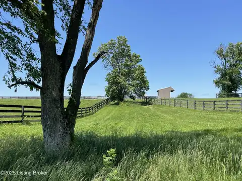Lot 2 & 3 L'Esprit Pkwy, La Grange, KY 40031