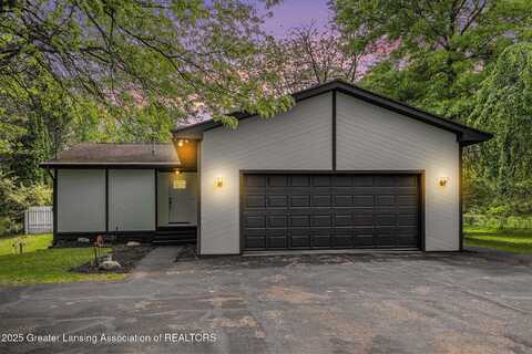 6420 Clise Road, Bath, MI 48808