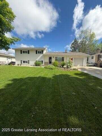 4412 Darron Drive, Lansing, MI 48917