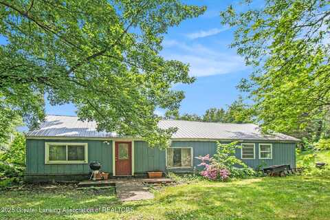 3770 E Frost Road, Webberville, MI 48892