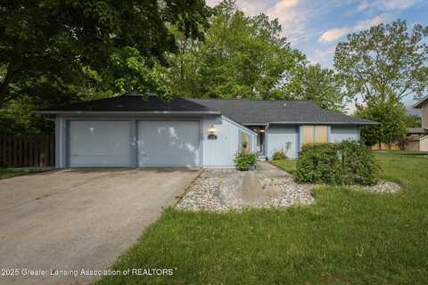1098 Brookside Drive, Grand Ledge, MI 48837