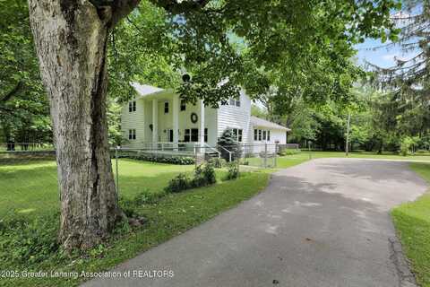 8767 Corrison Road, Grand Ledge, MI 48837