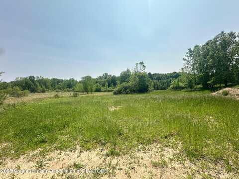 4975 W Cutler Road, DeWitt, MI 48820