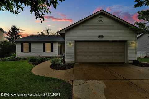 722 Fieldview Drive, Grand Ledge, MI 48837