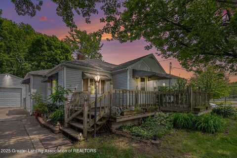 6327 Grovenburg Road, Lansing, MI 48911