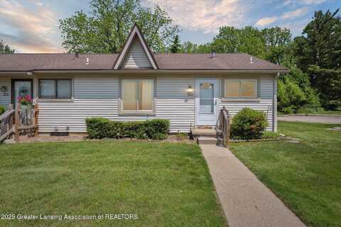 2110 La Mer Lane, Haslett, MI 48840