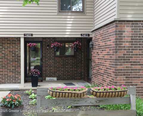 5411 Maple Ridge Road, Haslett, MI 48840