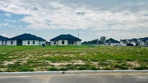 8107 N 49th Lane N, McAllen, TX 78504