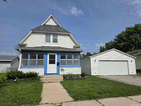 623 S President, MASON CITY, IA 50401