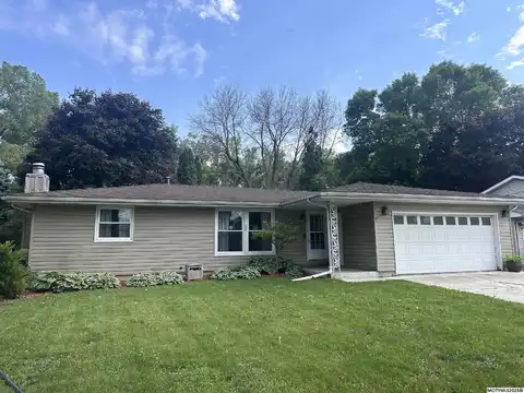 1839 Springview Dr, MASON CITY, IA 50401