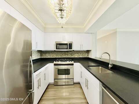25 Forest Street, Stamford, CT 06901