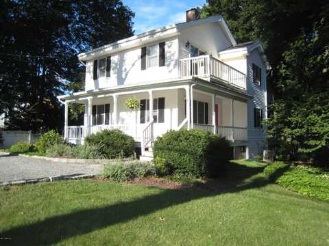 63 Riverside Avenue, Riverside, CT 06878