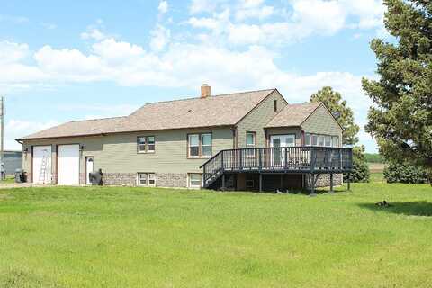 283 Road 261, Glendive, MT 59330