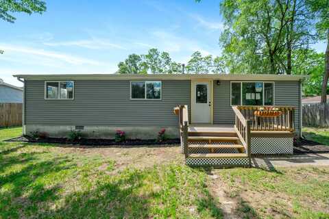 71 Lincoln Avenue, Hobart, IN 46342