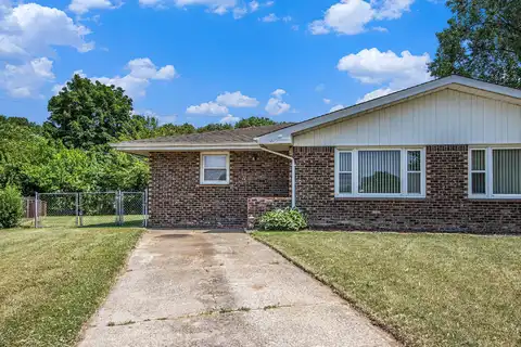 1919-21 Strawberry Court, Portage, IN 46368