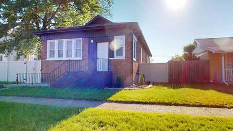 6832 Waveland Avenue, Hammond, IN 46323