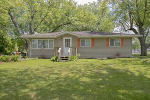 613 Hollywood Drive, Hebron, IN 46341